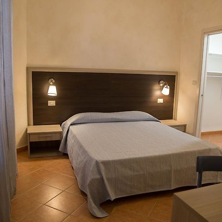 Alta Marea Bed & Breakfast Margherita Di Savoia Exterior photo