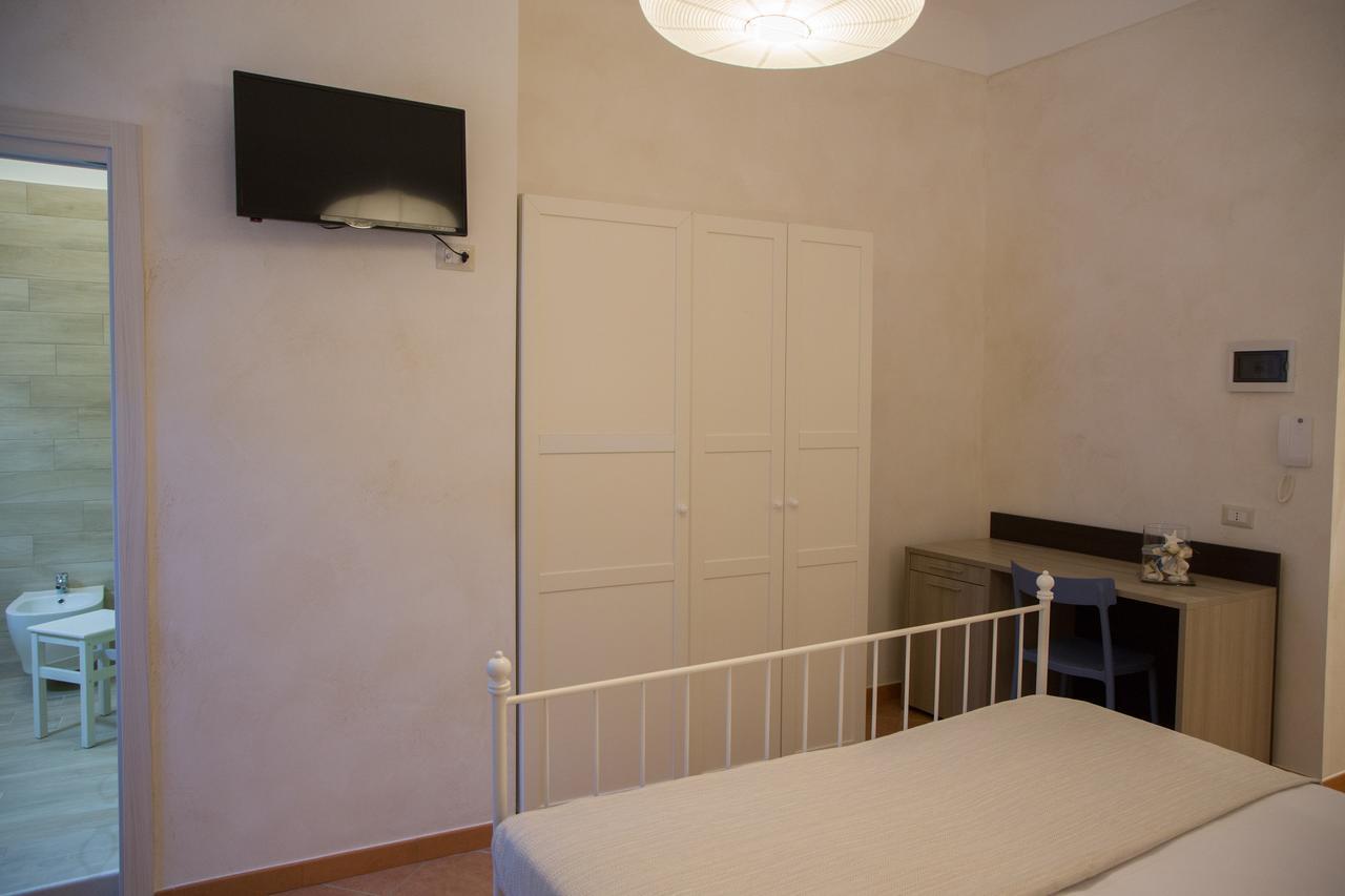 Alta Marea Bed & Breakfast Margherita Di Savoia Exterior photo